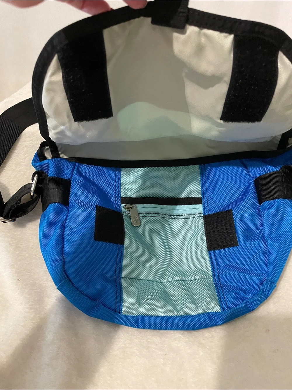 Timbuk2 crossbody bag
